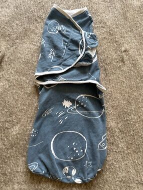 Lekebaby Space Print Swaddle Sleep Sack Blue Planets Rockets Cotton Wrap